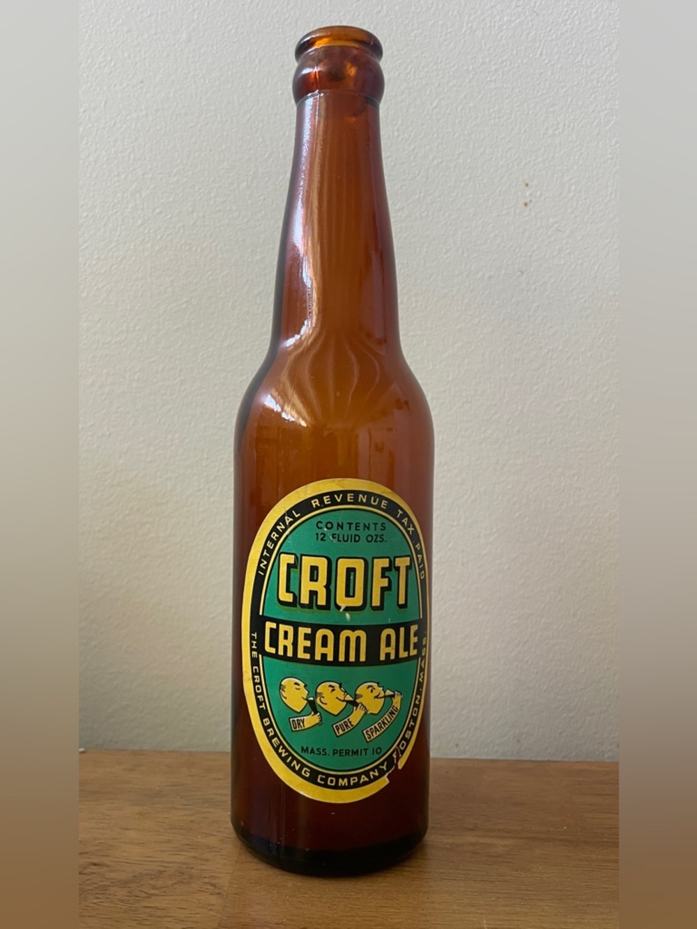 Vintage Croft Cream Ale Bottle - Boston, MA - IRTP - "Lemon Heads" Label - 1940s